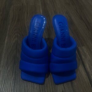 Blue Gianni Bini Heels